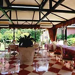 Tre Archi Hotel 3*