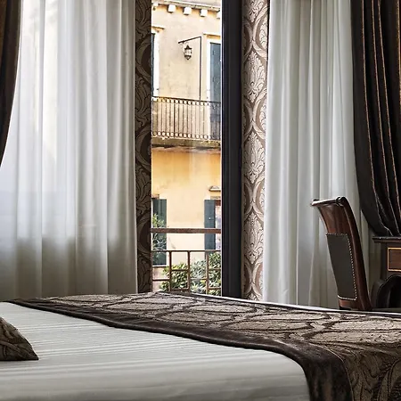 Tre Archi 3* Venedig