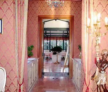 Tre Archi 3* Venecia