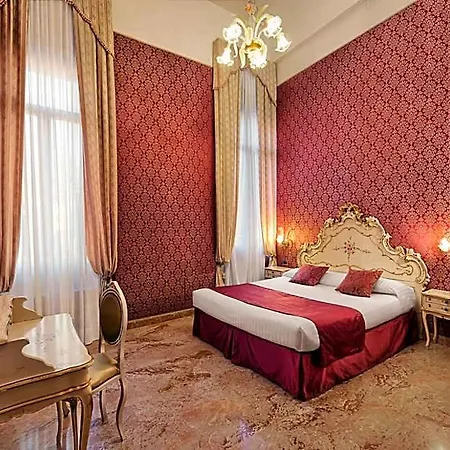 Tre Archi 3*
