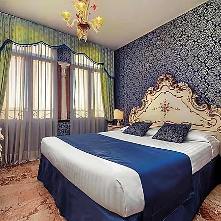 Hotell Tre Archi Venedig