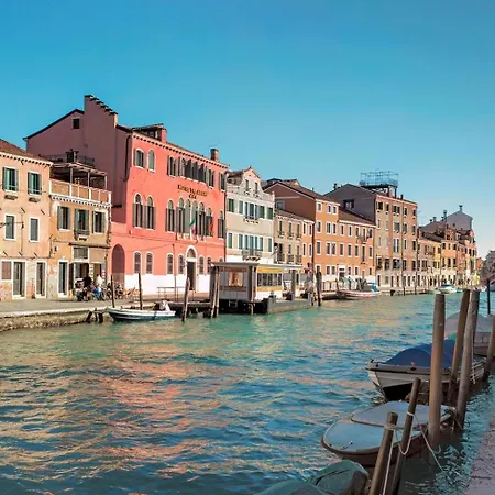 Tre Archi Hotel 3*