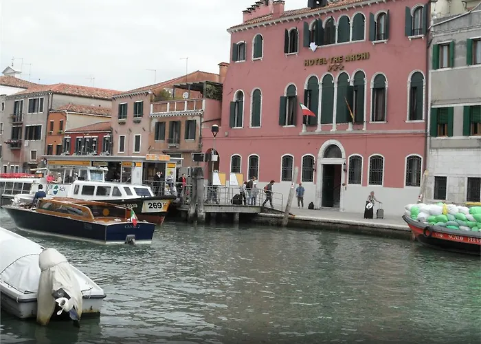 Tre Archi Hotel 3*