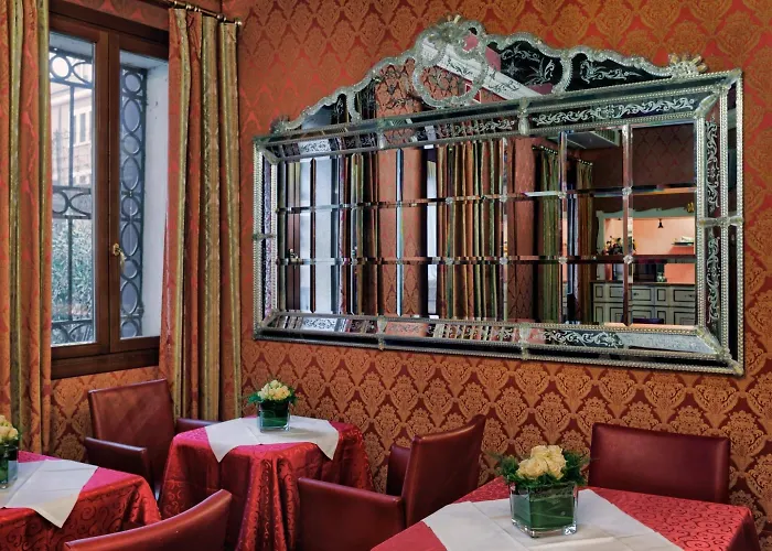 Hotel Tre Archi 3*